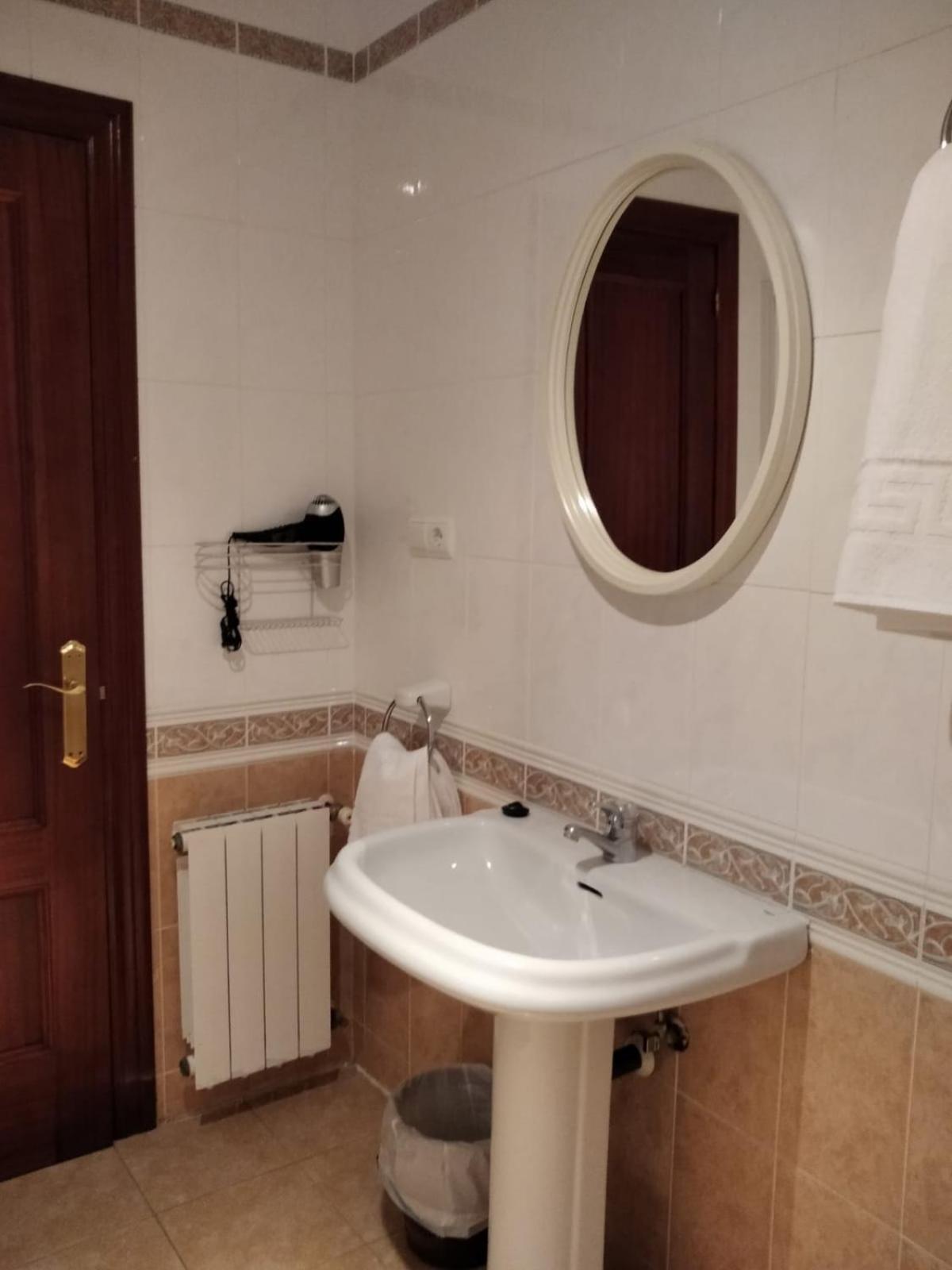 Pension Vega De Pas Comillas Dış mekan fotoğraf